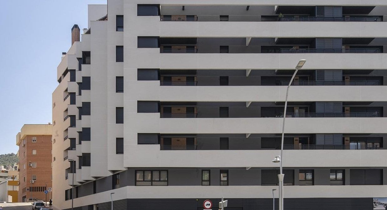 Promoción CULMIA Santa Catalina I, obra nueva en Jaén (Revista)