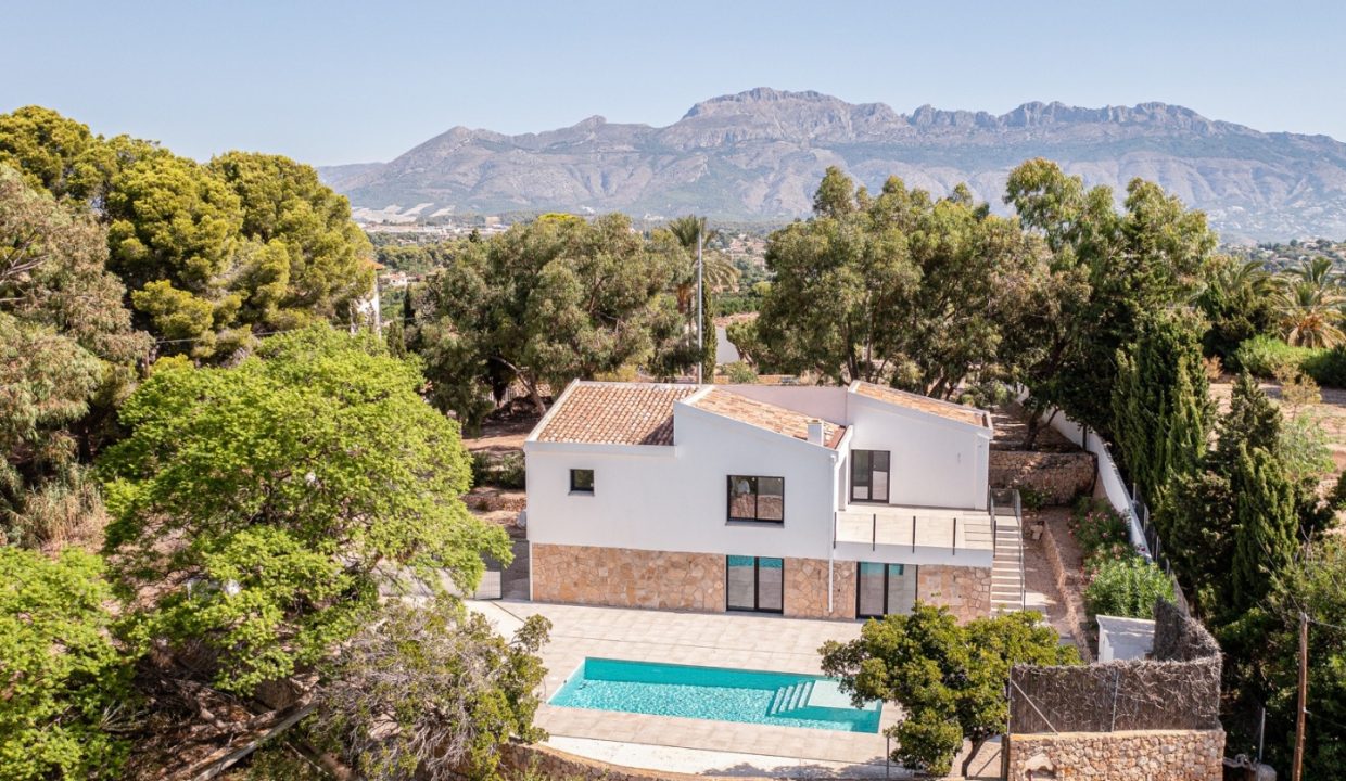 Promoción Fabulosa villa de estilo moderno, obra nueva en Altea (Revista)