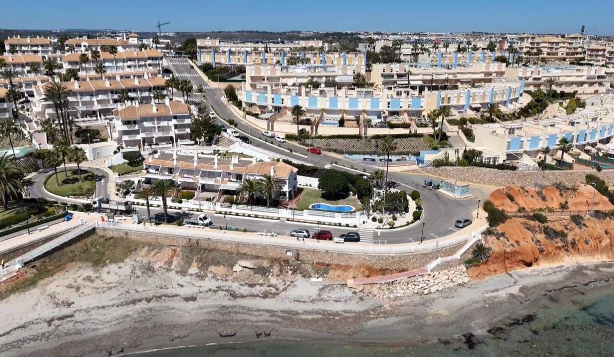 Вилла в Деса-де-Кампоамор вторичное жилье
