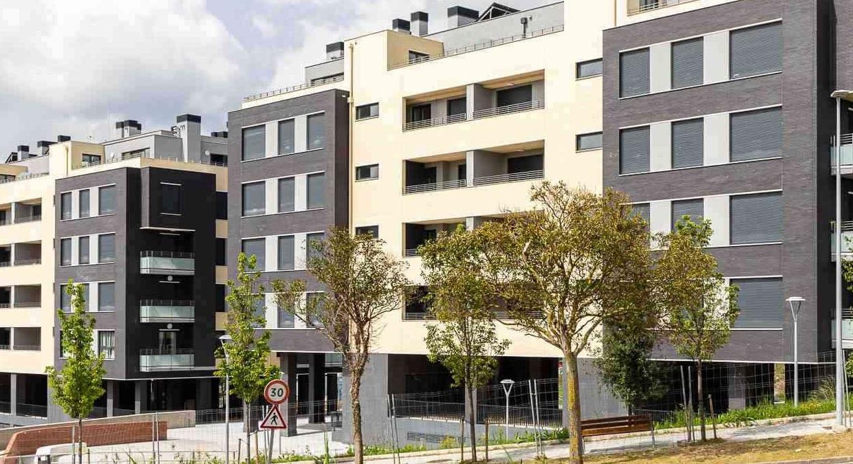 Promoción Aritzatxu Berdea, obra nueva en Bermeo (Revista)