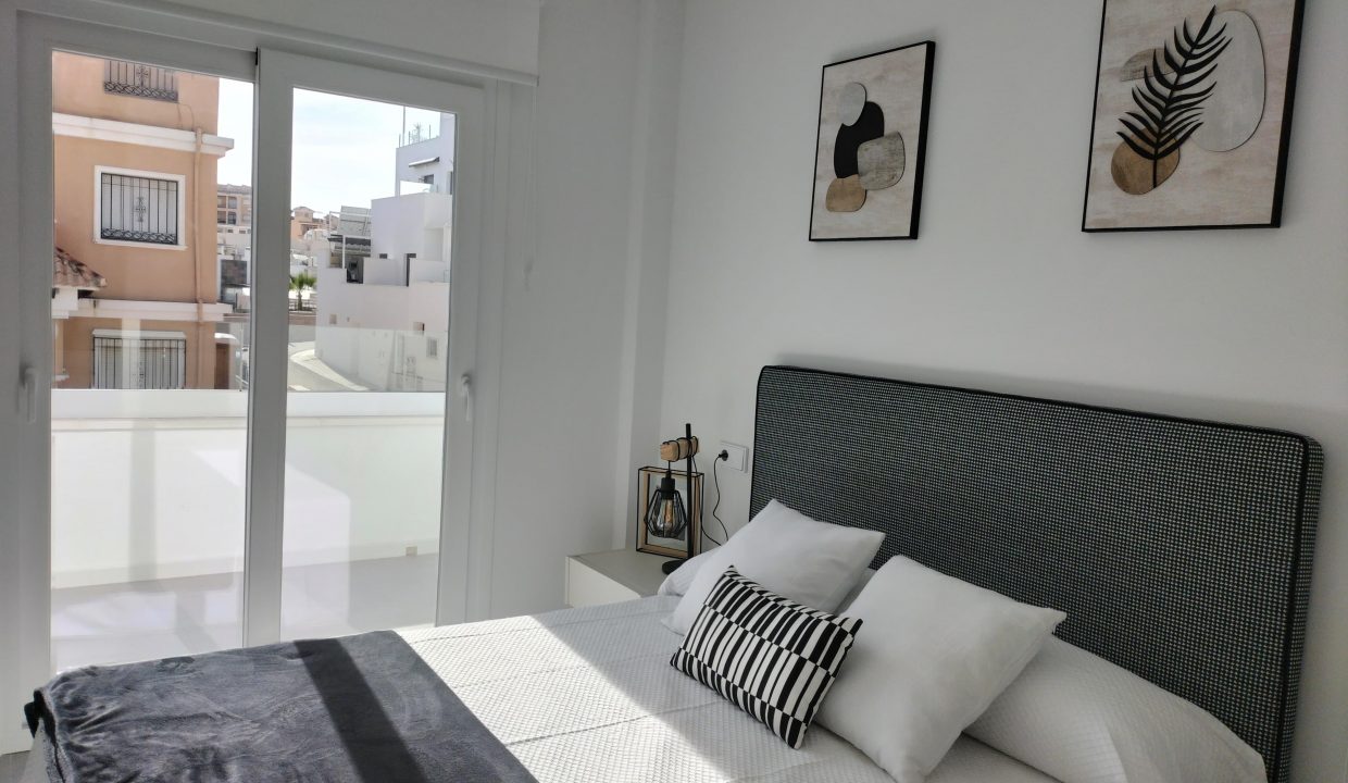 Promoción Residencial Atomium, obra nueva en Orihuela (Revista)