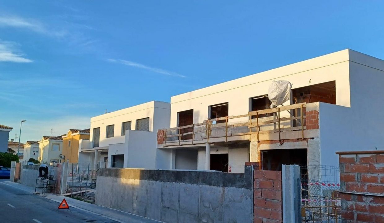 Promoción Chalets Santaella 19, obra nueva en Vinaroz (Revista)