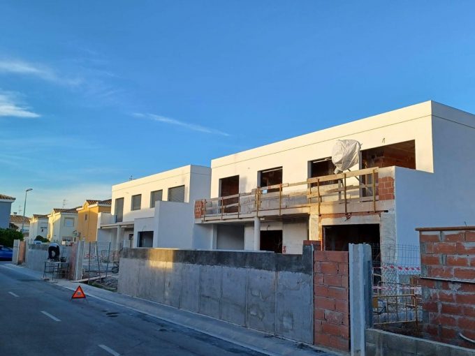 Promoción Chalets Santaella 19, obra nueva en Vinaroz (Revista)