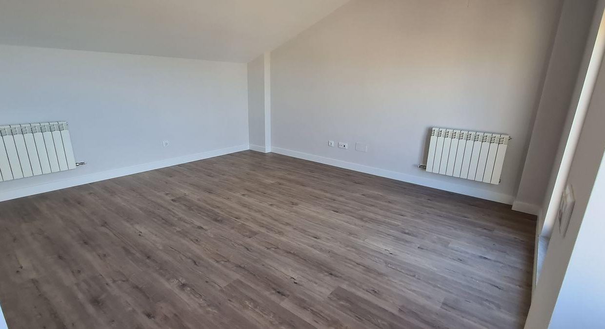 Promoción Residencial Valencia, obra nueva en Villares de la Reina (Revista)