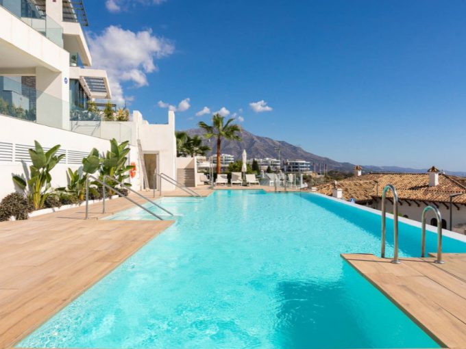 Promoción Ático de lujo con una amplia terraza, obra nueva en Málaga (Revista)
