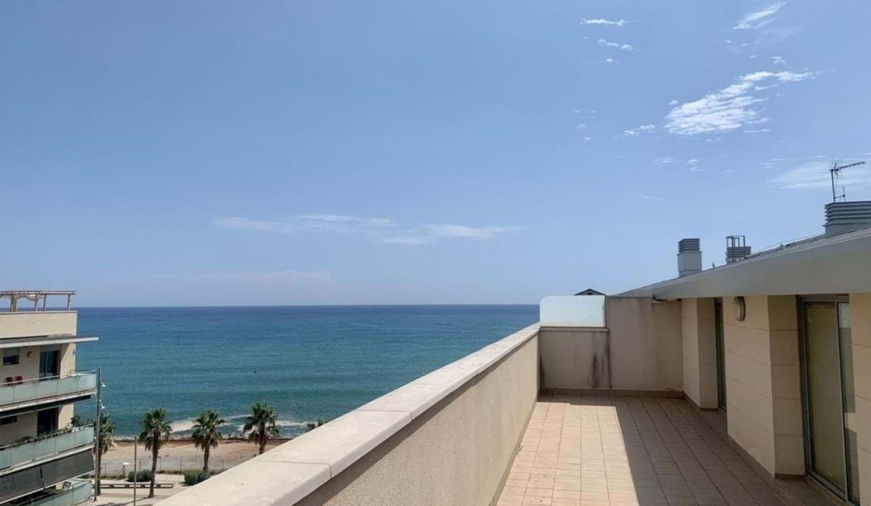 Promoción Mar Egea, obra nueva en Badalona (Revista)