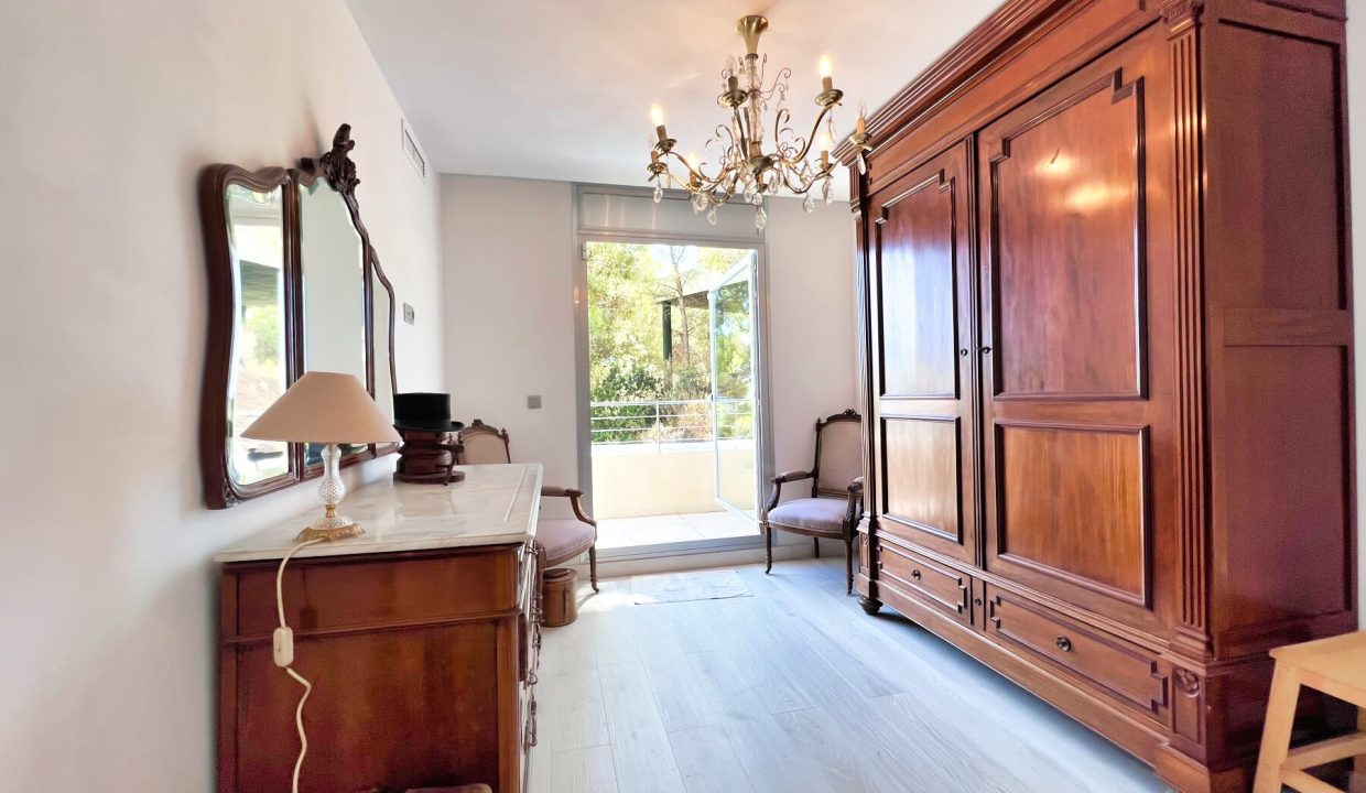 Promoción Exclusiva villa adosada, obra nueva en Altea (Revista)