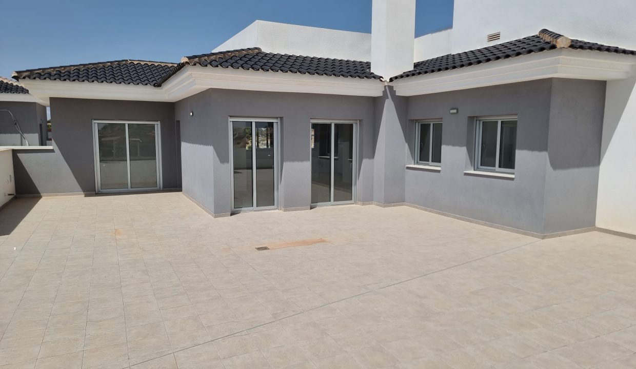 Promoción RESIDENCIAL SUNGOLF BEACH, obra nueva en Orihuela (Revista)