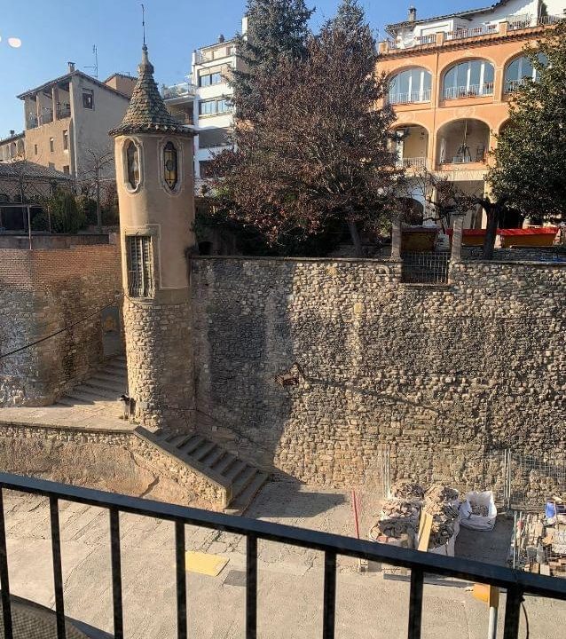 Promoción Rambla dels Montcada, obra nueva en Vic (Revista)