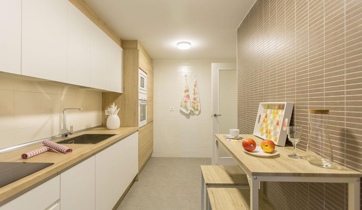 Promoción Oasis de Salobreña, obra nueva en Salobreña (Revista)