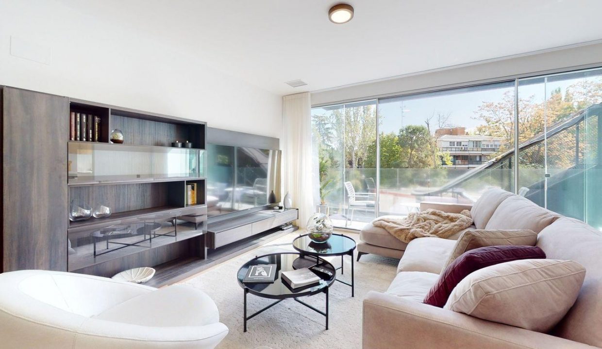 Promoción Residencial Mirasierra, obra nueva en Madrid (Revista)