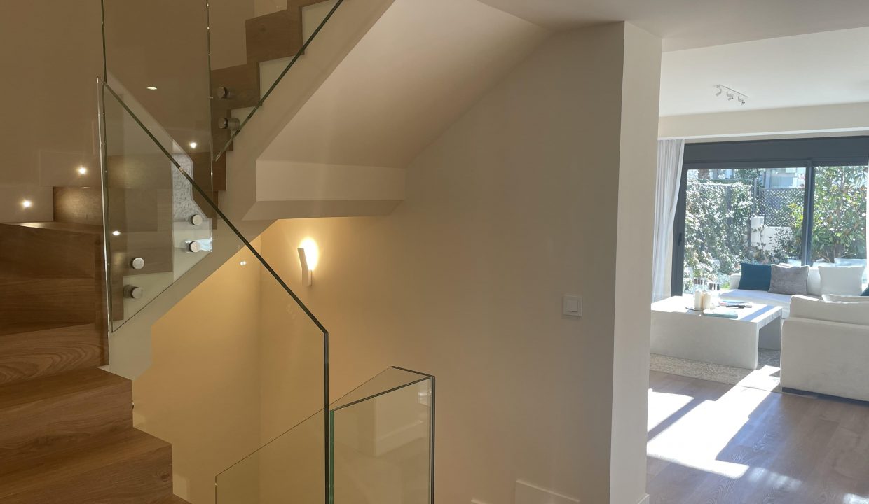 Promoción Villas del Mirabal 3, obra nueva en Boadilla del Monte (Revista)