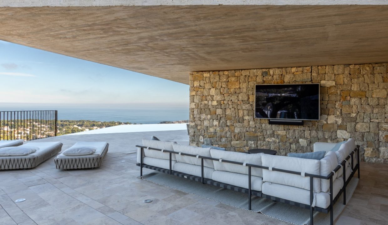 Promoción Villa en los serenos bosques de Benissa, obra nueva en Benisa (Revista)