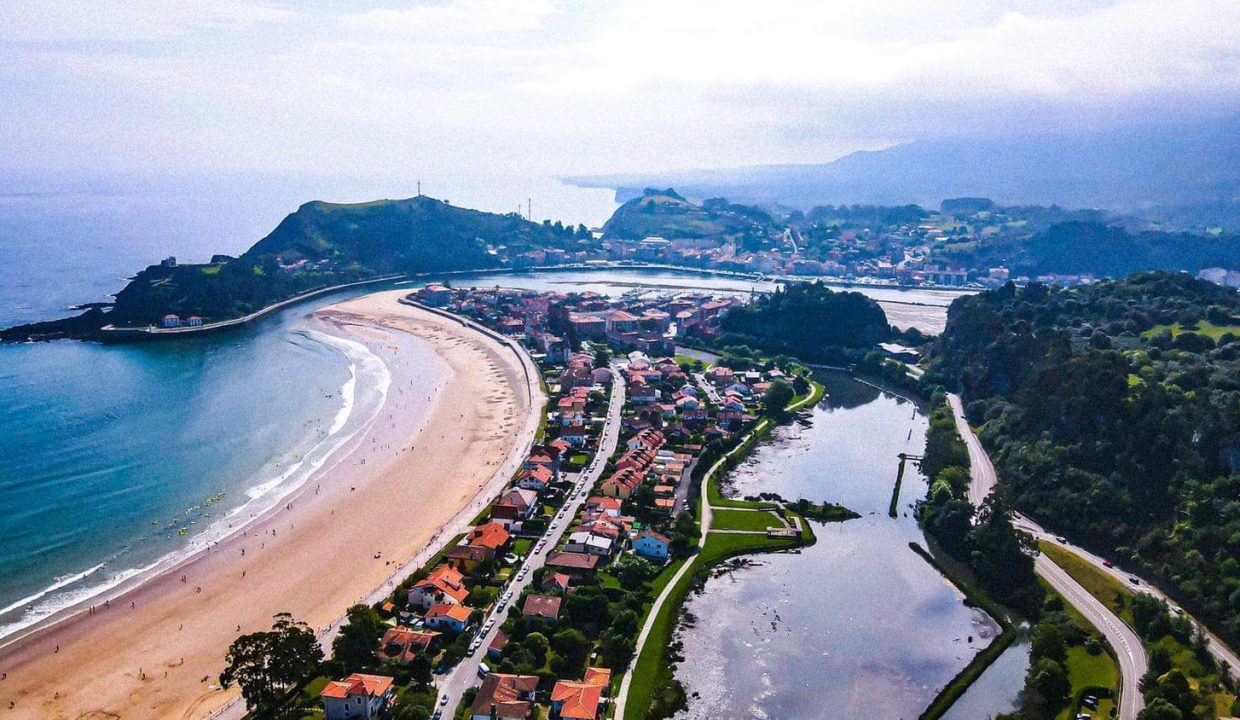 Promoción Chalet Exclusivo Ribadesella, obra nueva en Sebreñu (Revista)