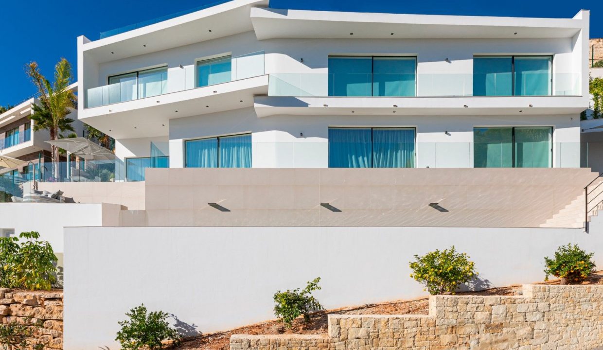 Promoción Villa excepcional en la prestigiosa zona de Mar Azul, obra nueva en Jávea (Revista)