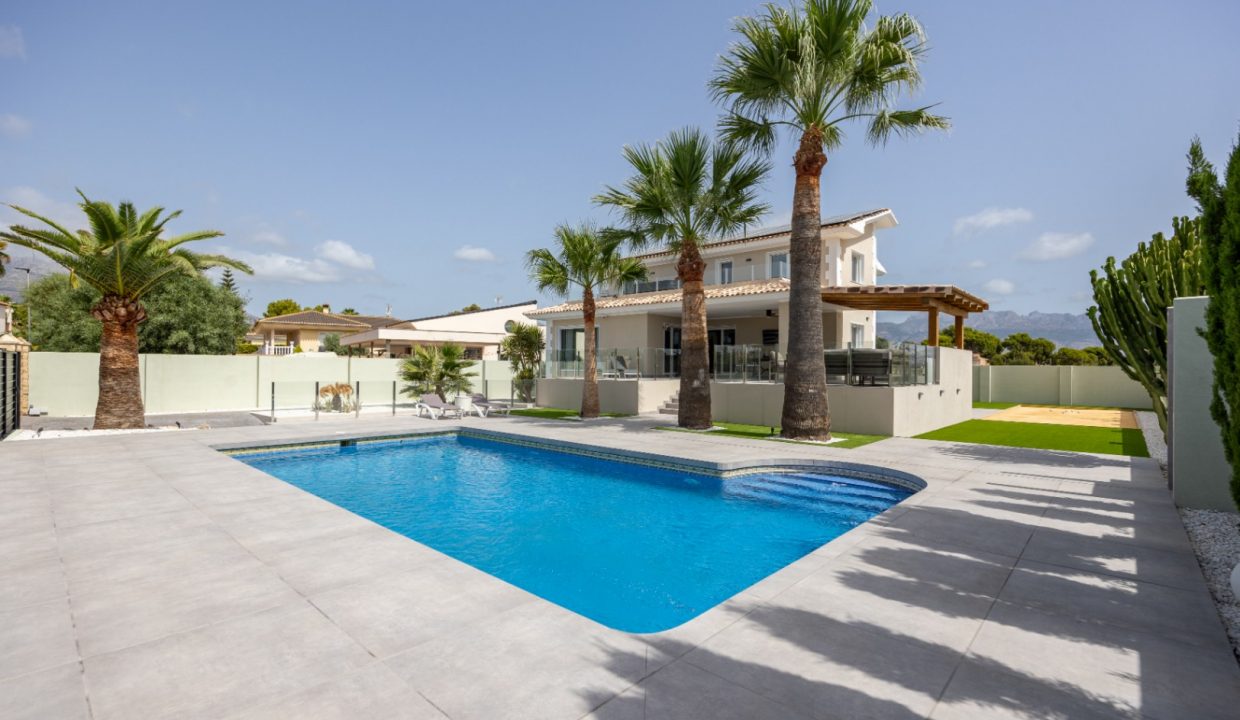 Promoción Hermosa villa moderna, obra nueva en Altea (Revista)
