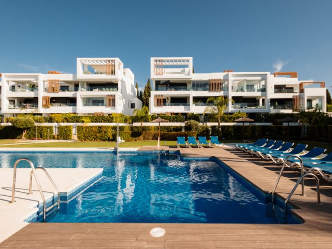Promoción Los Miradores del Sol, obra nueva en Estepona (Revista)