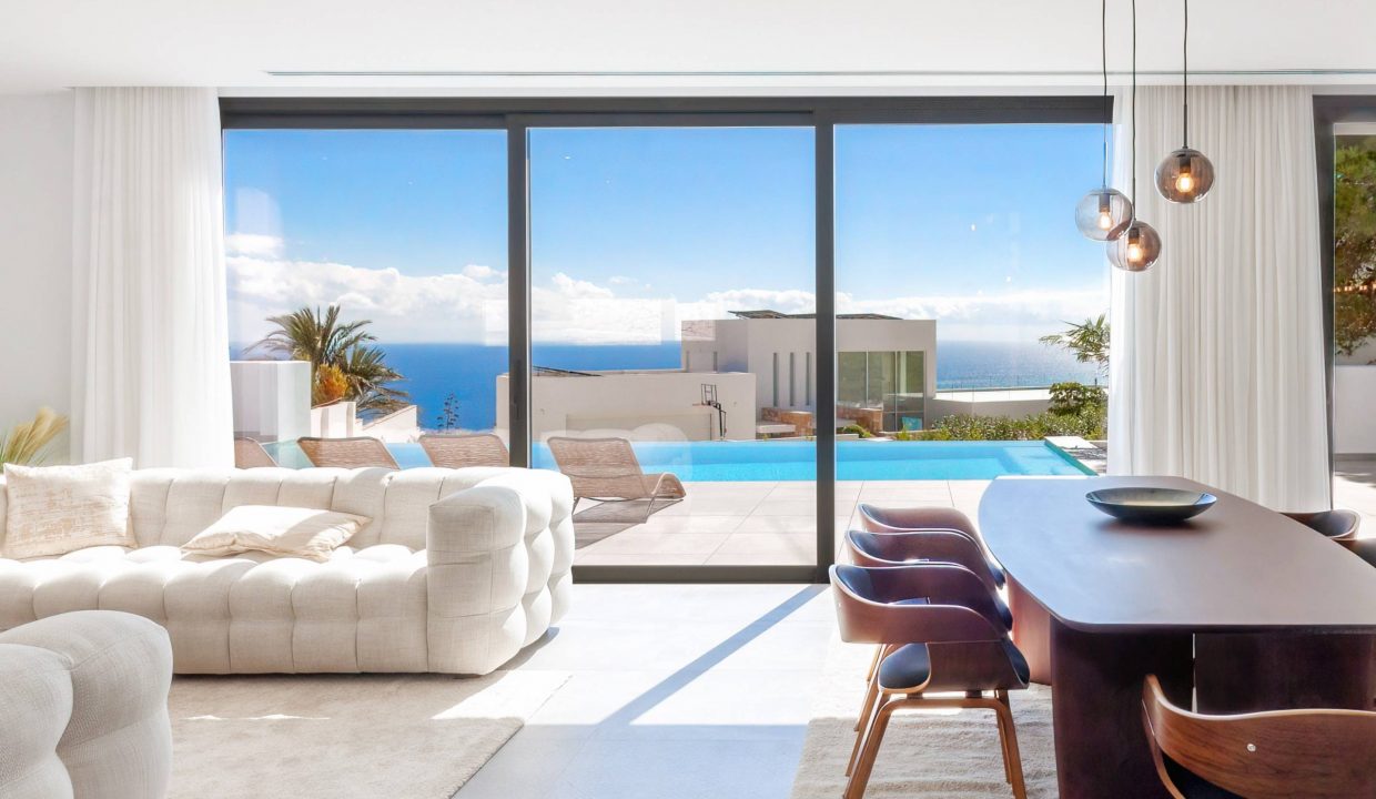 Promoción Impresionante villa de estilo minimalista, obra nueva en Jávea (Revista)