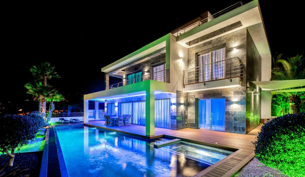 Promoción Excepcional villa de lujo, obra nueva en Calpe (Revista)