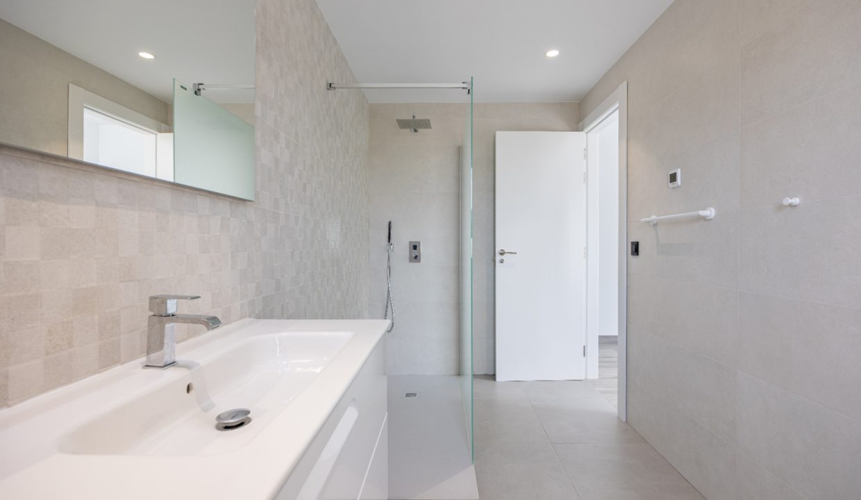 Promoción Hermosa villa moderna, obra nueva en Altea (Revista)
