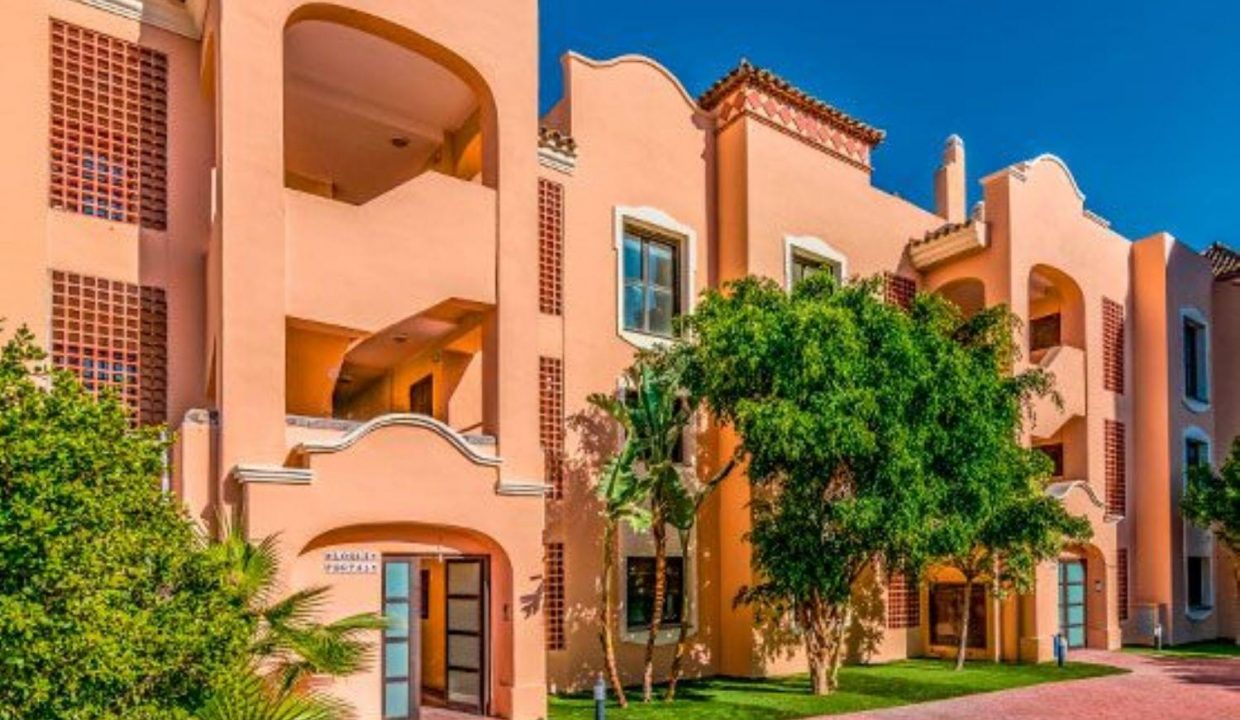 Promoción Estepona, obra nueva en Nordic Royal Club (Revista)