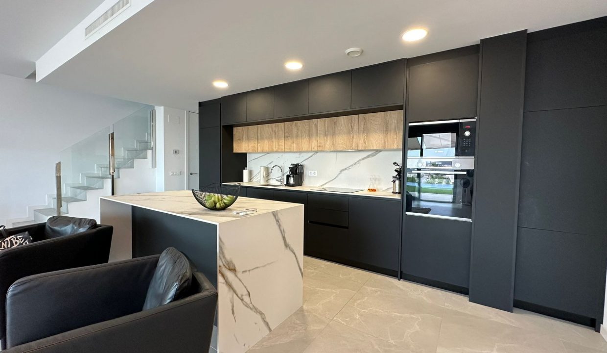 Promoción Impresionante villa contemporánea, obra nueva en Finestrat (Revista)