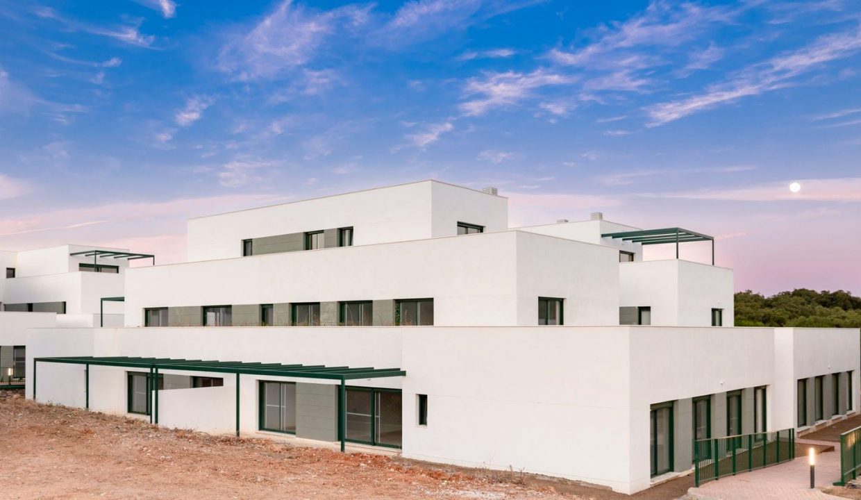 Promoción Senda Chica, obra nueva en San Roque (Revista)