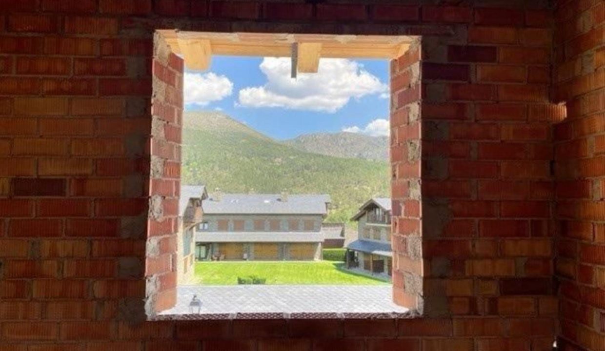 Promoción Viviendas Bellver De Cerdanya, obra nueva en Talló (Revista)