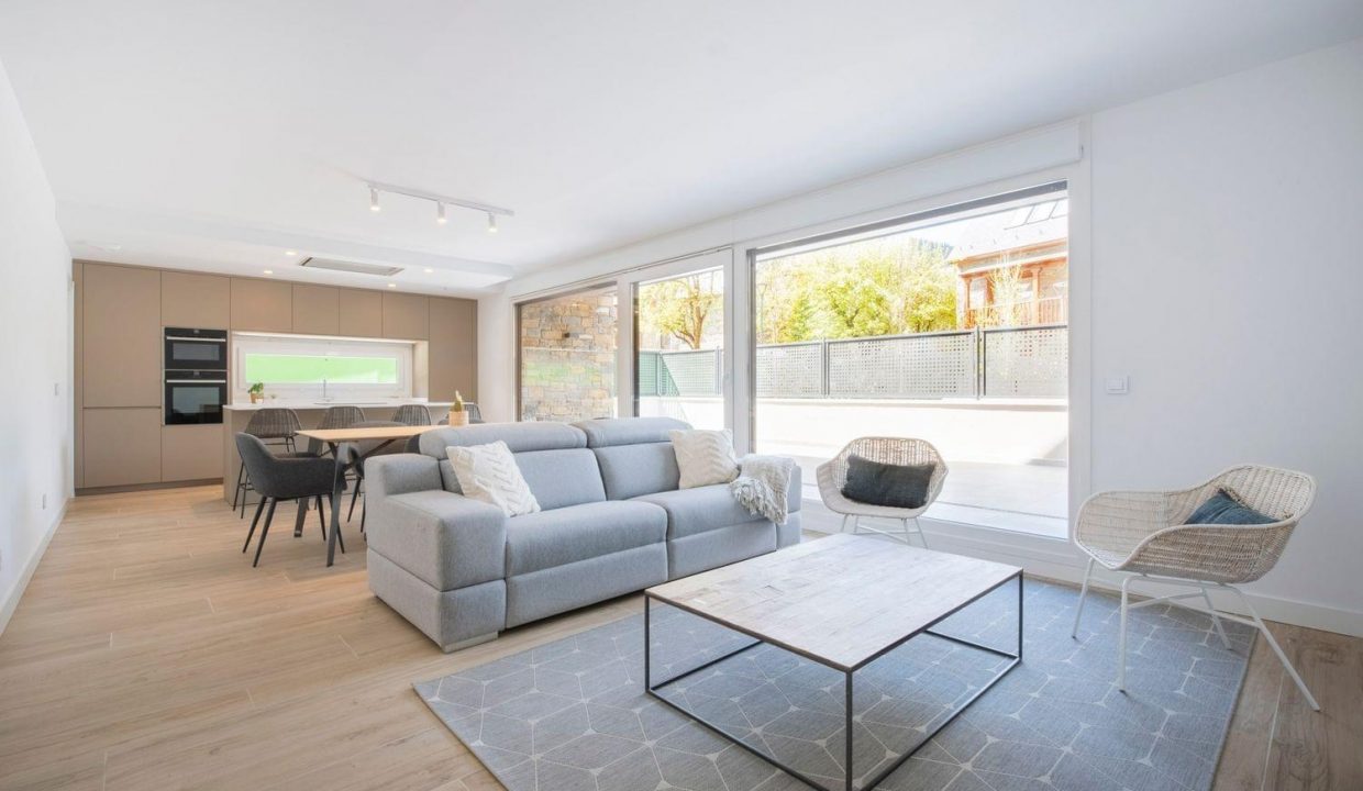 Promoción Residencial Es Pletieus, obra nueva en Escunhau (Revista)