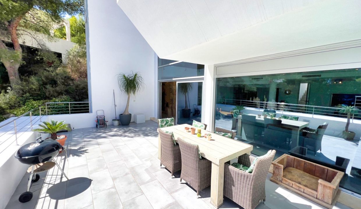 Promoción Exclusiva villa adosada, obra nueva en Altea (Revista)