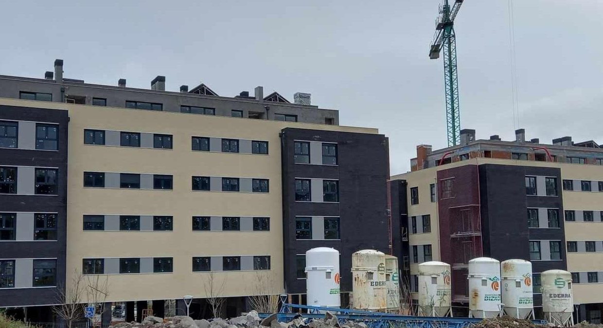 Promoción Aritzatxu Berdea, obra nueva en Bermeo (Revista)
