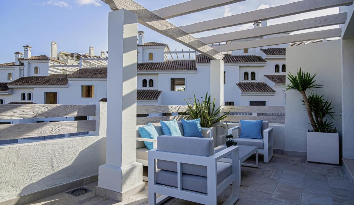 Promoción Agra Residencial, obra nueva en Estepona (Revista)