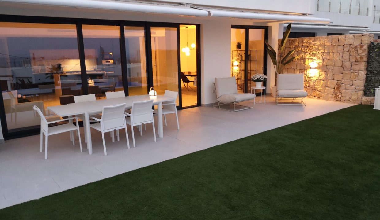 Promoción Impresionante villa contemporánea, obra nueva en Finestrat (Revista)