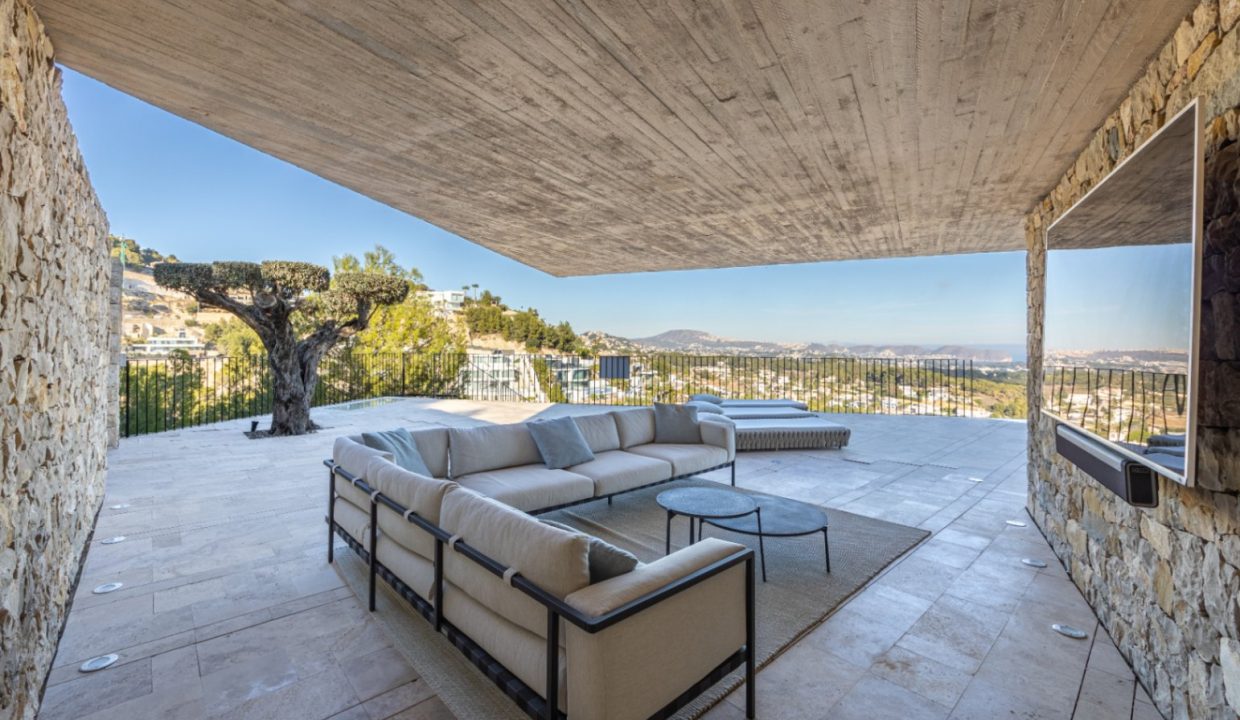 Promoción Villa en los serenos bosques de Benissa, obra nueva en Benisa (Revista)