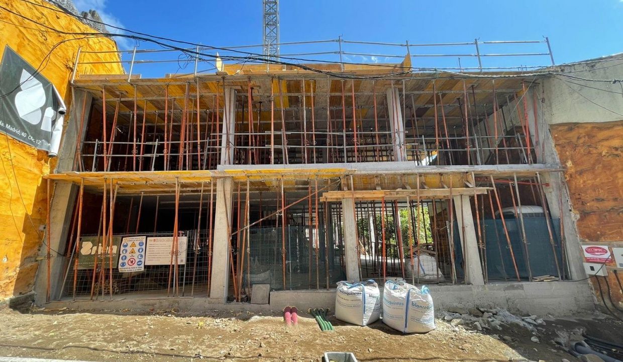 Promoción Edificio Montecelo, obra nueva en O Santo Cura de Ars (Revista)