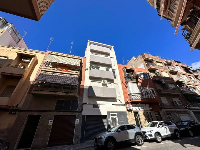 Promoción Carlota Pasaron, obra nueva en Alicante (Revista)