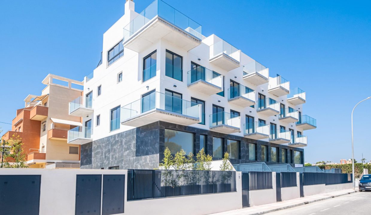 Promoción La Cumbre del Mar, obra nueva en Campello (Revista)
