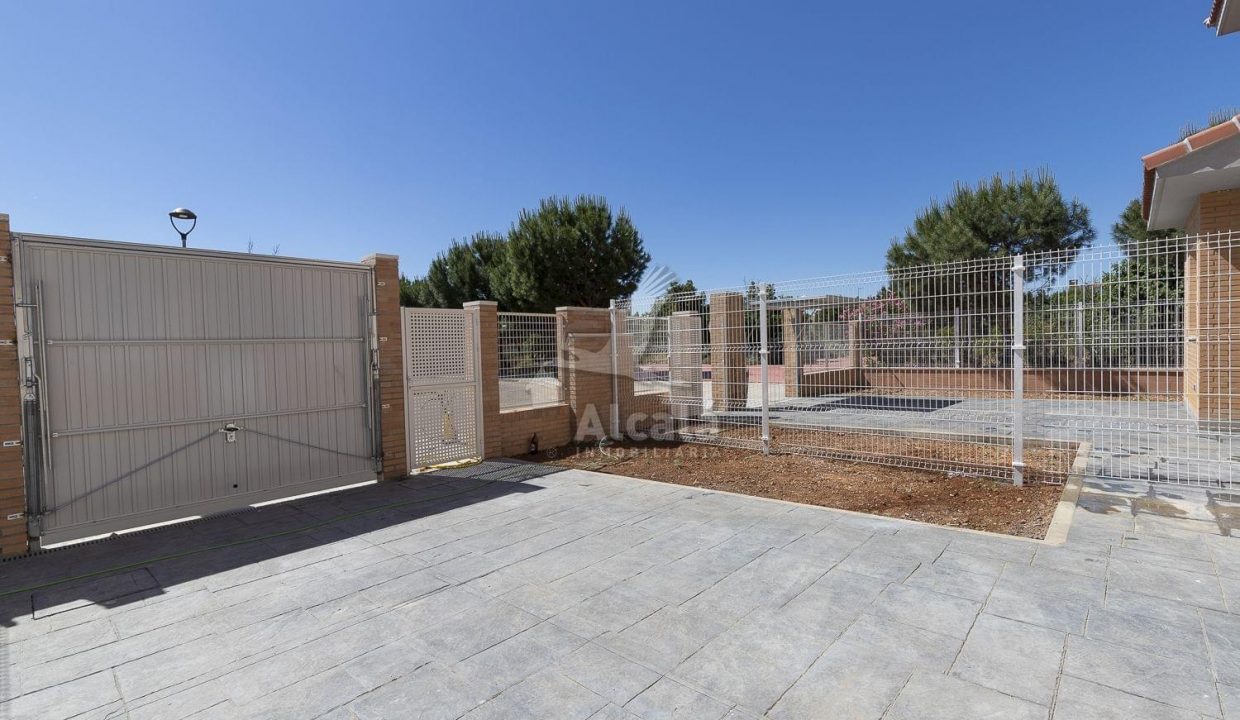 Promoción Cerro La muela, obra nueva en Villanueva de la Torre (Revista)