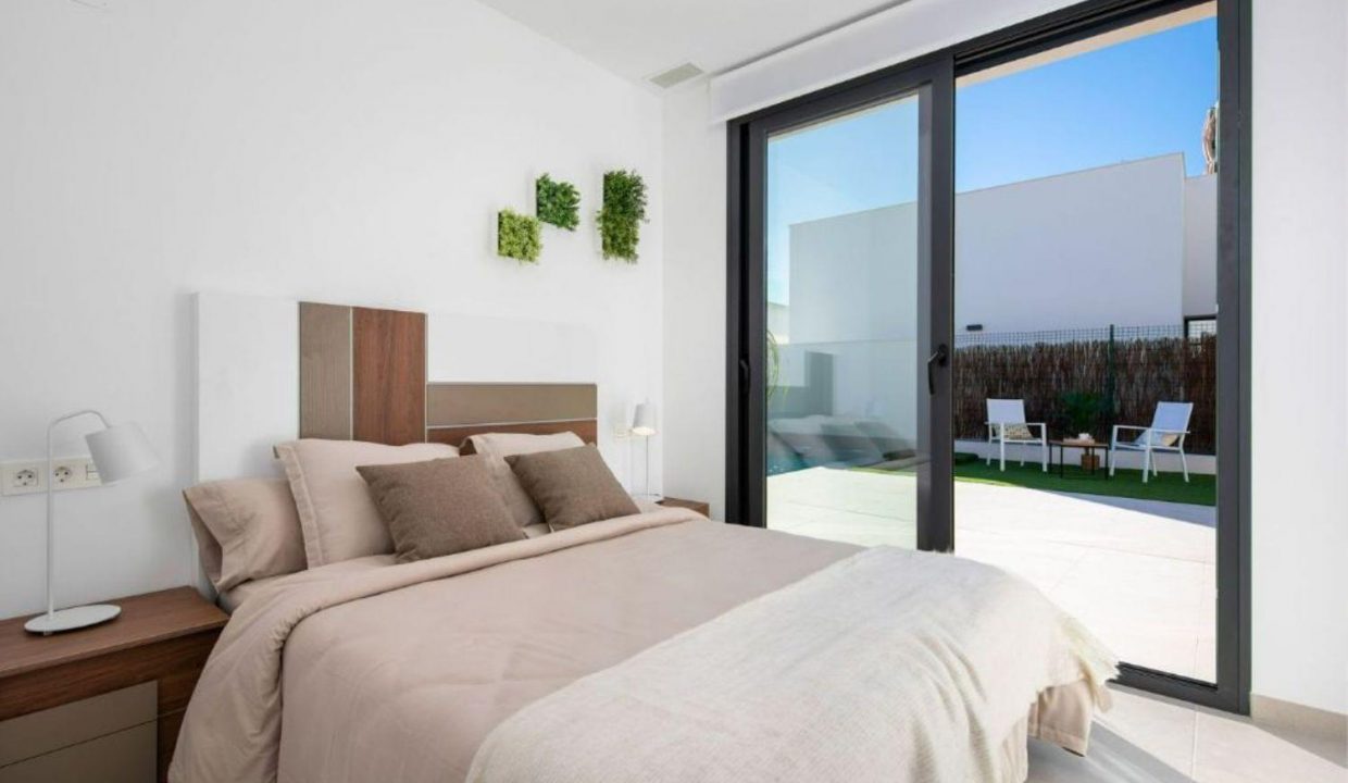 Promoción Villa Creta, obra nueva en Los Montesinos (Revista)