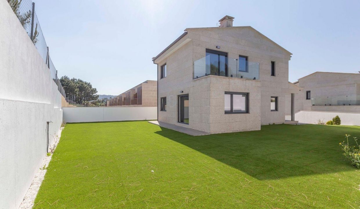 Promoción Urbanización La Ermita A Lanzada, obra nueva en Maior (Revista)