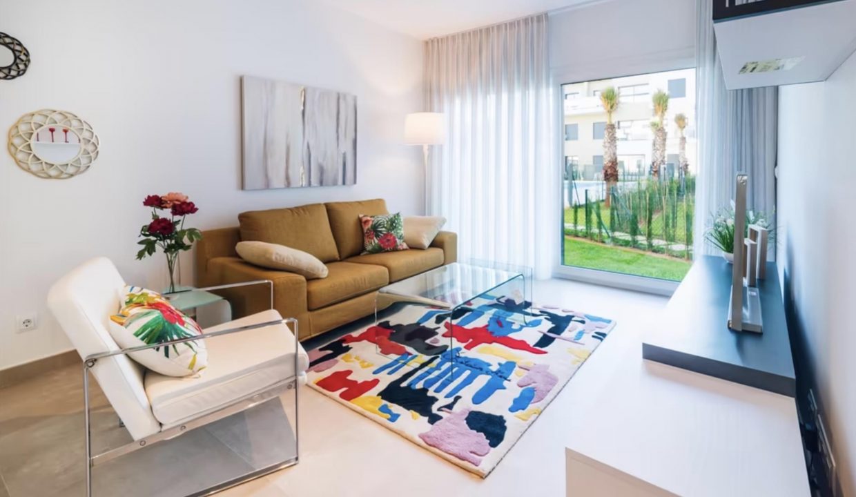 Promoción Sevilla 7, obra nueva en Oliva (Revista)