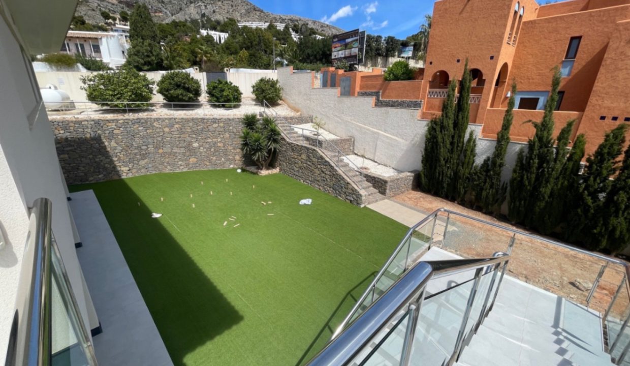 Promoción Excepcional villa de estilo moderno, obra nueva en Altea (Revista)