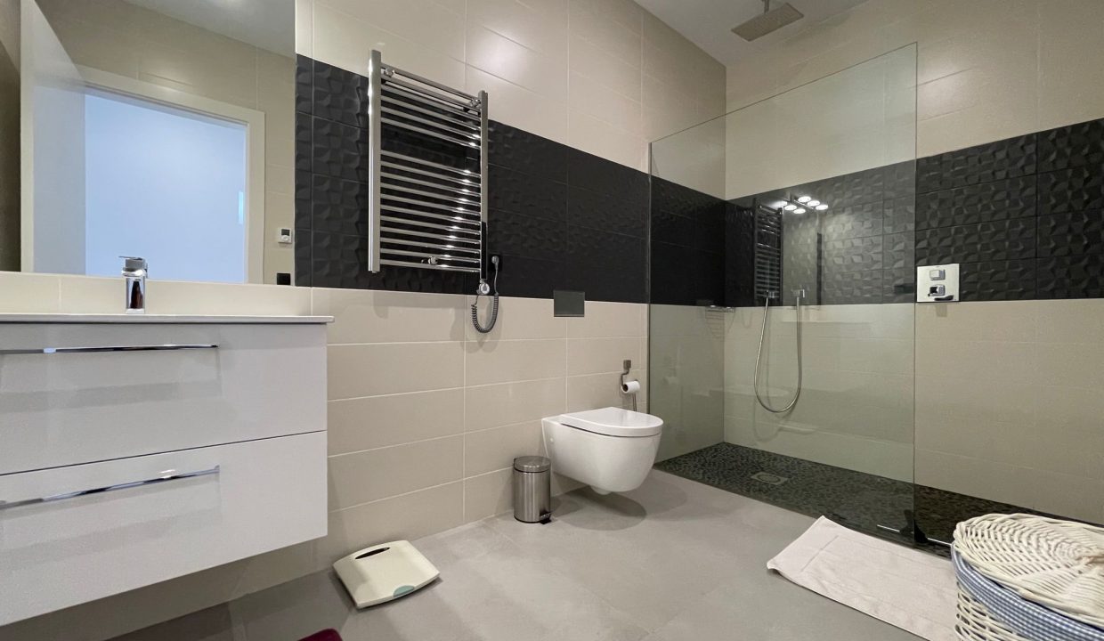 Promoción Excepcional villa de estilo moderno, obra nueva en Altea (Revista)