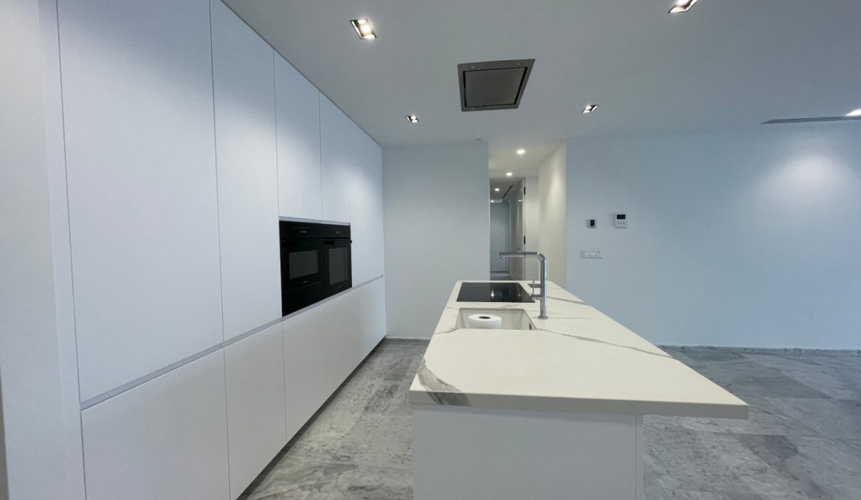 Promoción Villa en la prestigiosa zona de Mascarat, obra nueva en Altea (Revista)