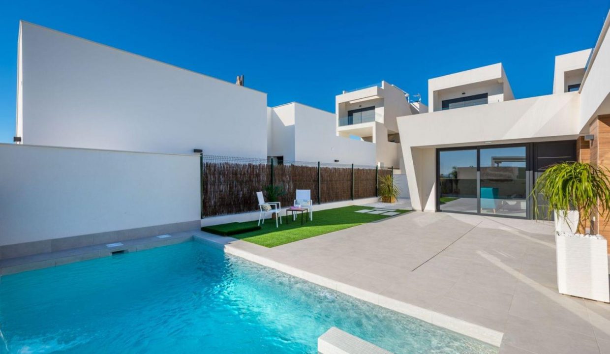 Promoción Villa Creta, obra nueva en Los Montesinos (Revista)