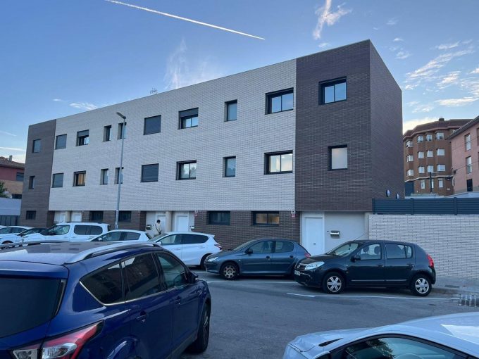 Promoción Onze de Setembre, obra nueva en Castellar del Vallès (Revista)