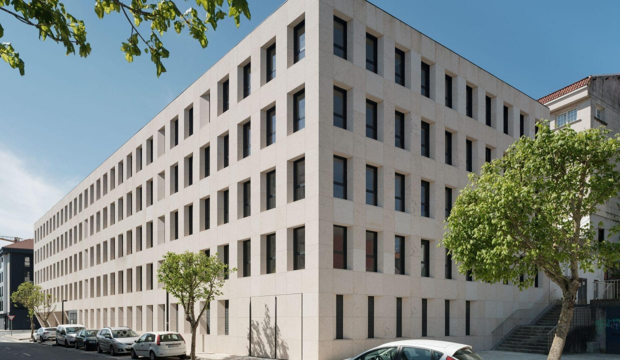 Promoción Cornes, obra nueva en Santiago de Compostela (Revista)
