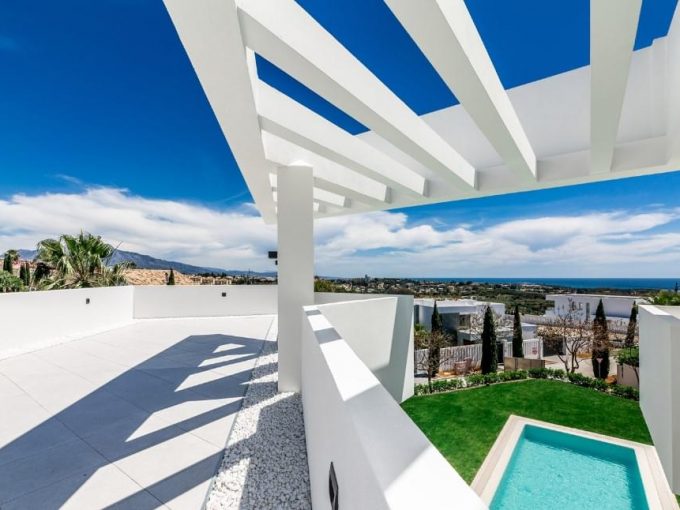 Promoción Flamingos 38, obra nueva en El Paraíso Alto (Revista)