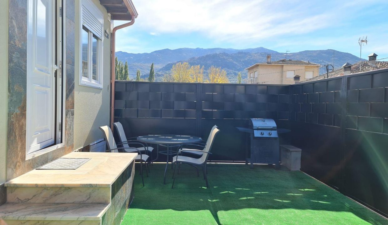 Promoción Residencial Navaluenga Premium, obra nueva en Navaluenga (Revista)