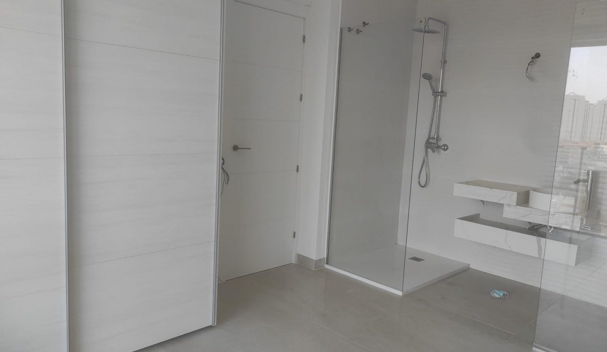 Promoción Edificio El Oasis de la Cala, obra nueva en Finestrat (Revista)